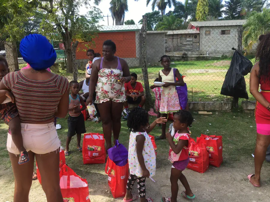 Christmas Cheer - St Anthony’ Kitchen - Rotary Club of Negril